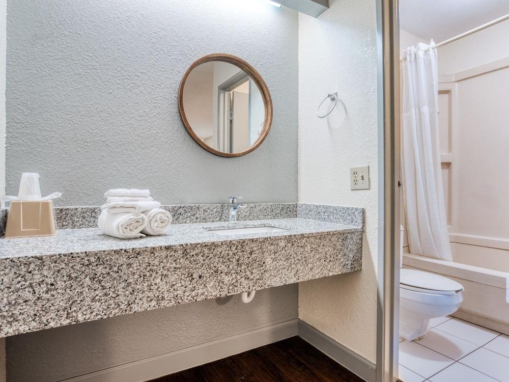 Dallas Love Field Inn Bagian luar foto